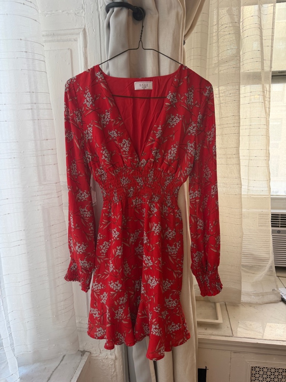 Sage Red Floral V-Neck Long Sleeve Smocked Dress